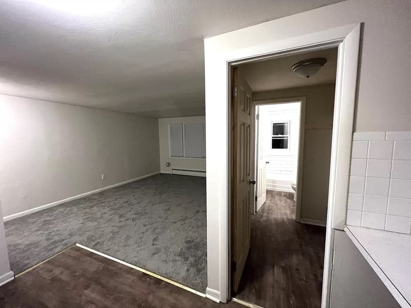 East Hartford Condo: 353 A Main Street