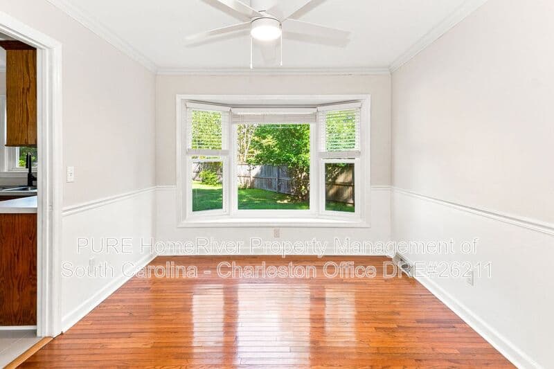Goose Creek House: 154 Fox Chase Dr