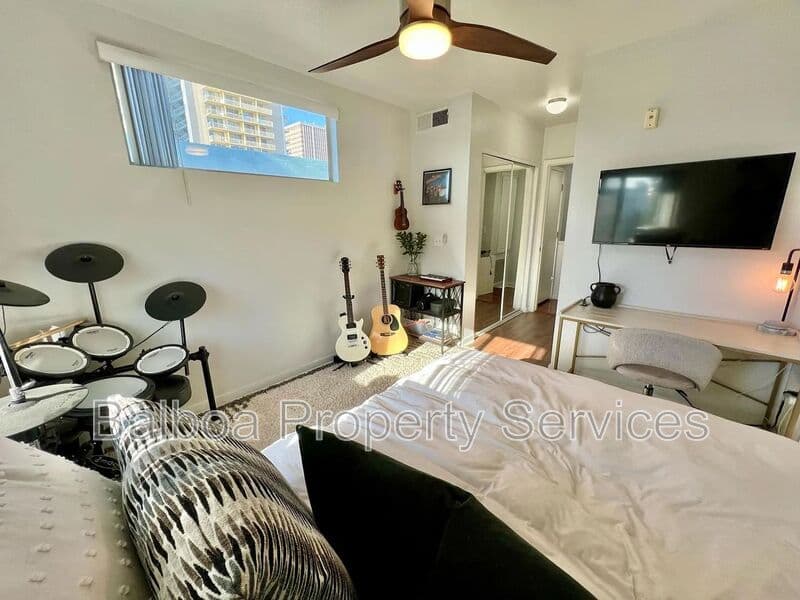 Phoenix Townhome: 3633 N 3rd Ave