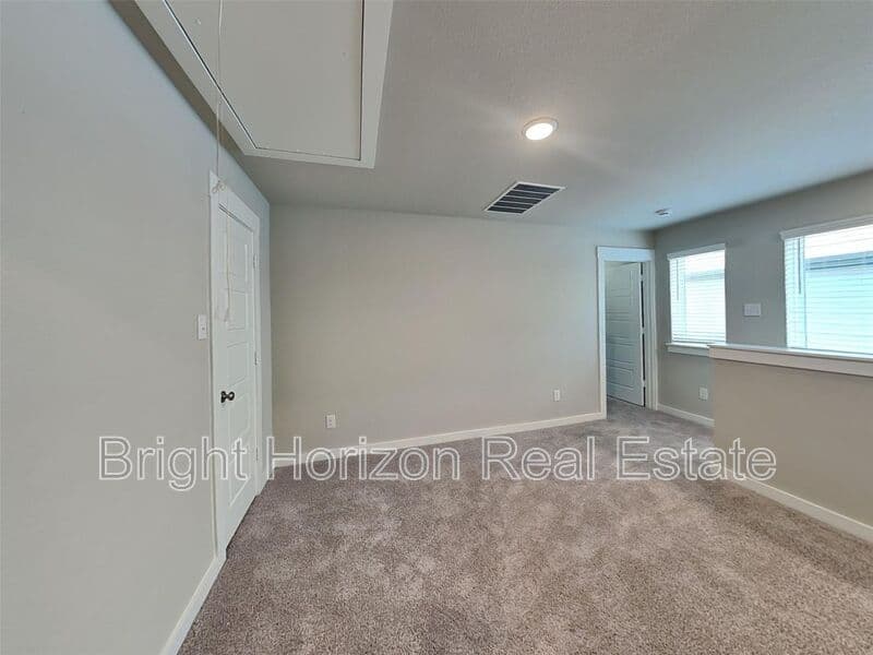 Fort Worth House: 226 Territory Trail