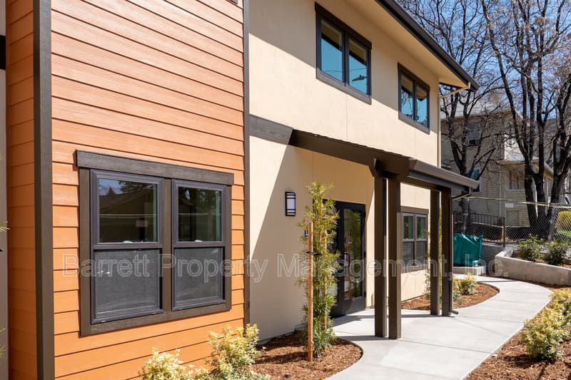 Grass Valley Condo: 120 Richardson Street - 1