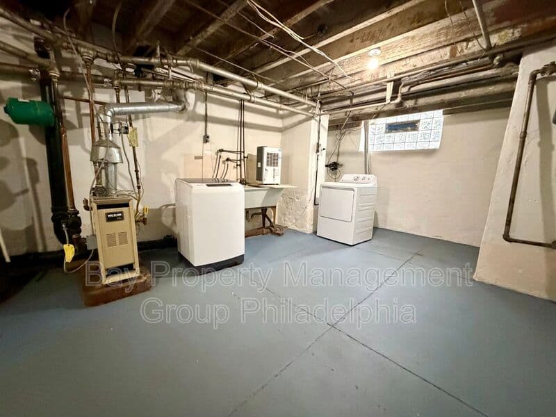 Philadelphia House: 2248 S Beechwood St