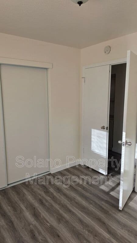Vacaville House: 376 Marna Dr.
