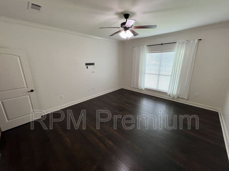 Denham Springs House: 10753 Fenway Lane