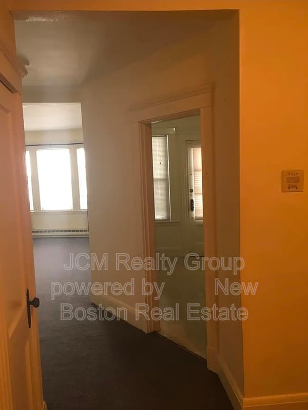 Lynn Condo: 203 Lewis St