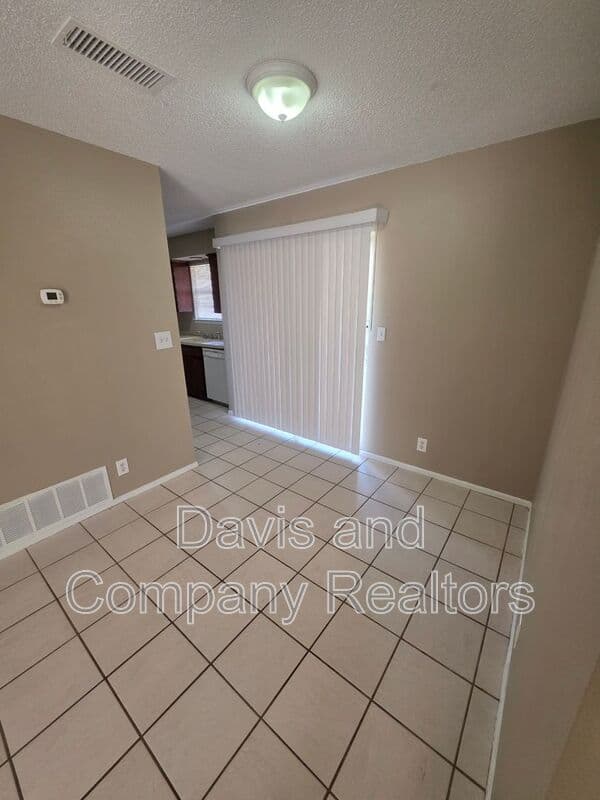 Midland Condo: 4800 Harvard Ave