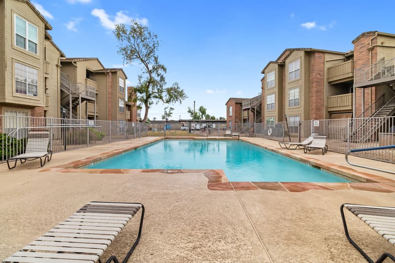 Tempe House: 200 E Southern Ave