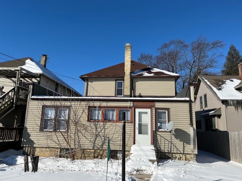 Sheboygan Condo: 1561 North 15th Street