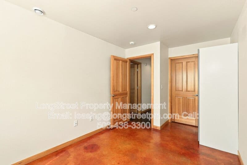 Corvallis Townhome: 132 SW Avery Ave