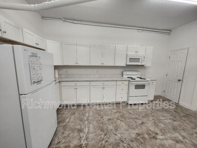 Richmond Condo: 11 East Broad St