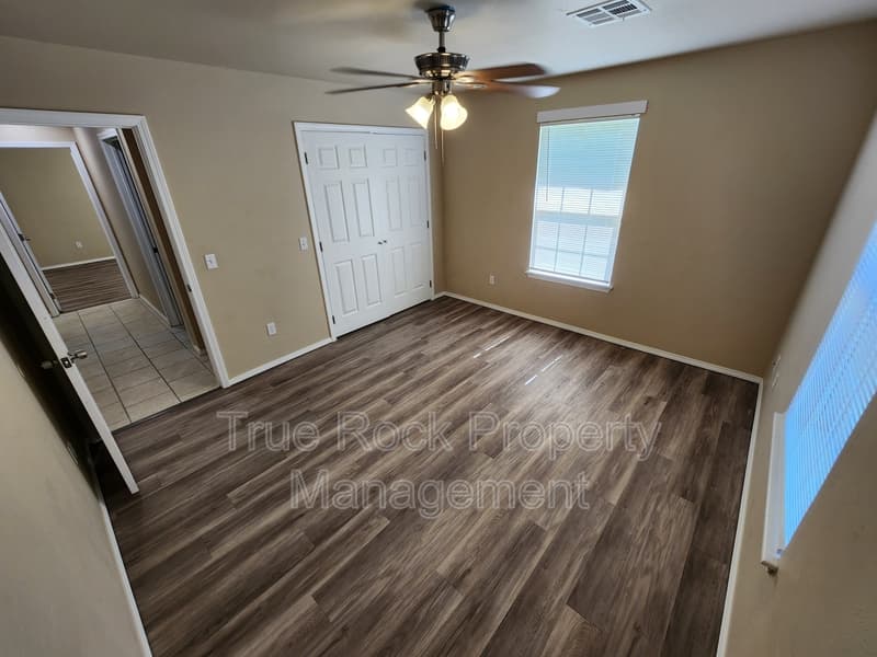 Ada House: 15406 County Road 3537