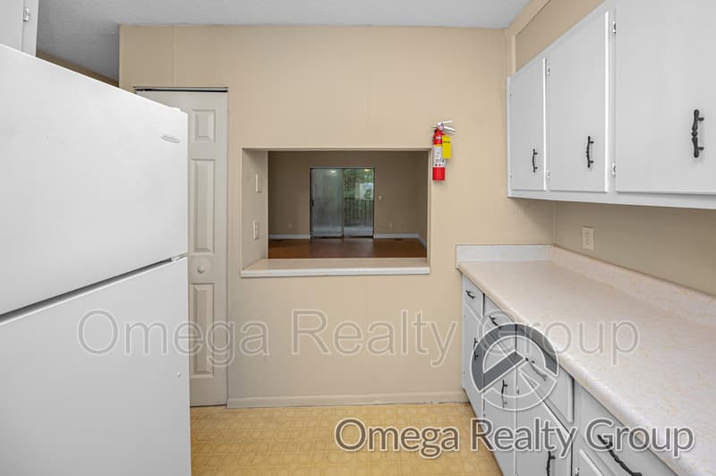 Jasper Condo: 1600 14th Ave E