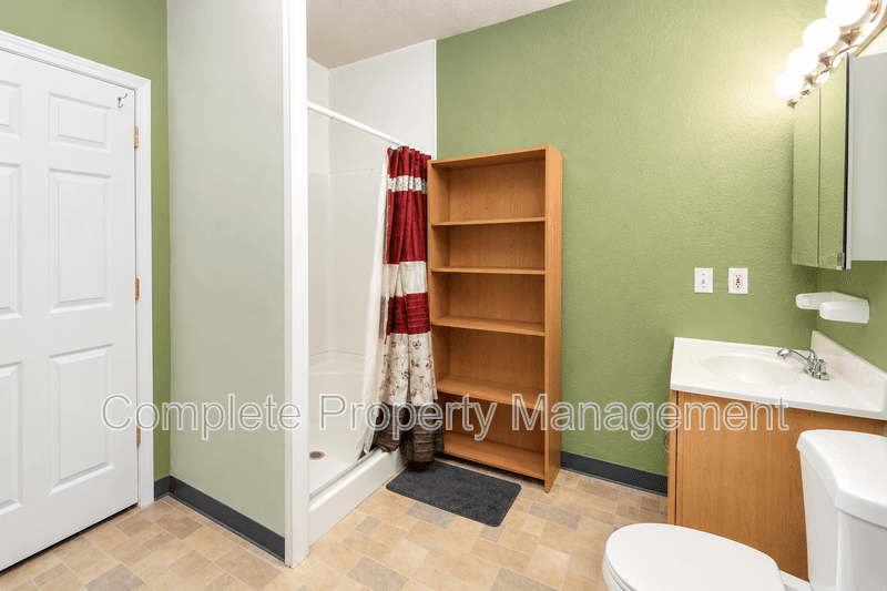 Fairfield House: 4629 Debardeleben Avenue