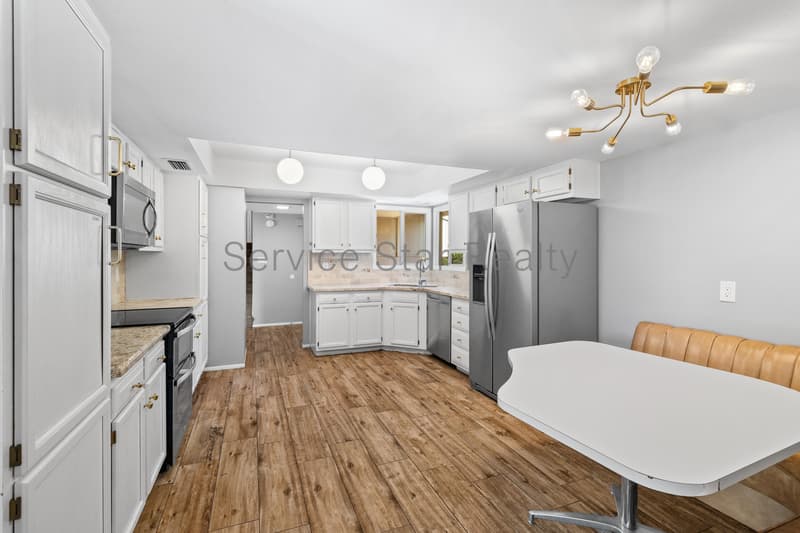 Scottsdale House: 5620 N 83rd St