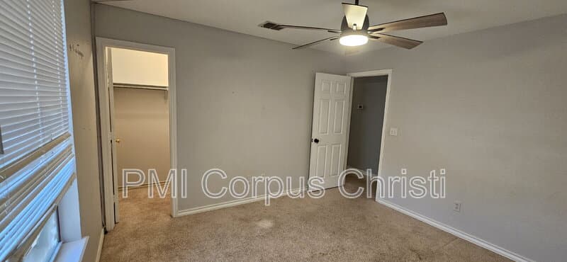 Corpus Christi House: 6014 Lipes Boulevard