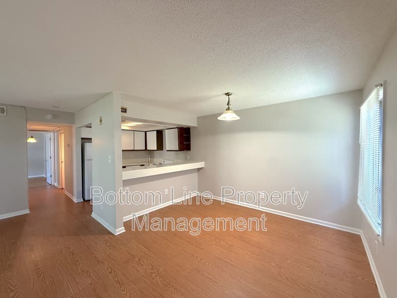 Charlotte Condo: 1831 J Julian