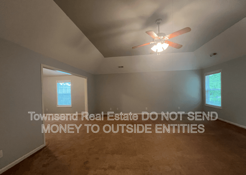 Fayetteville House: 6426 Burnside Place