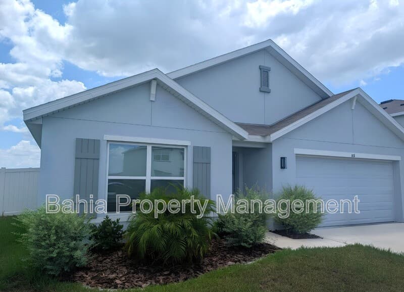 Ruskin House: 801 Ace Outlaw Ave