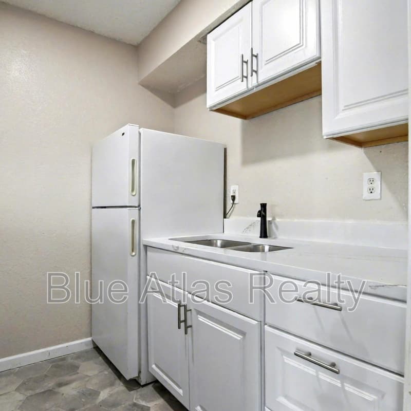 Fort Worth House: 5519 Wellesley Avenue - 1