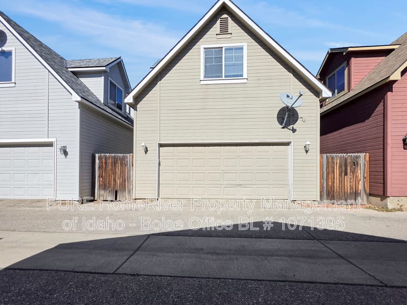 Boise House: 419 W Hale St