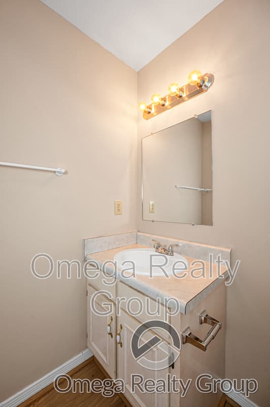 Mobile House: 4267 Springview Dr