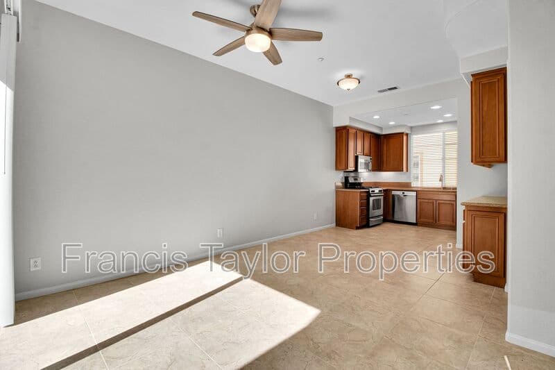 San Marcos House: 633 Kellogg Street