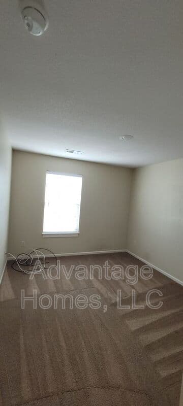 Kansas City House: 2915 Swift St