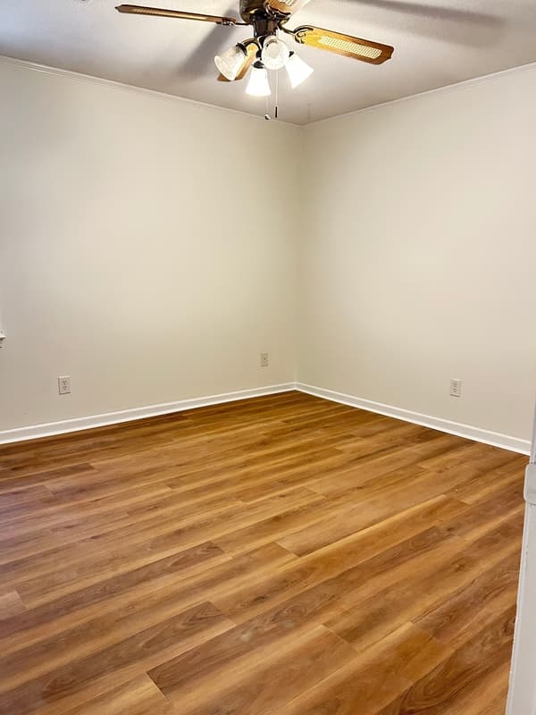 Greenville Condo: 32 Oakwood Dr