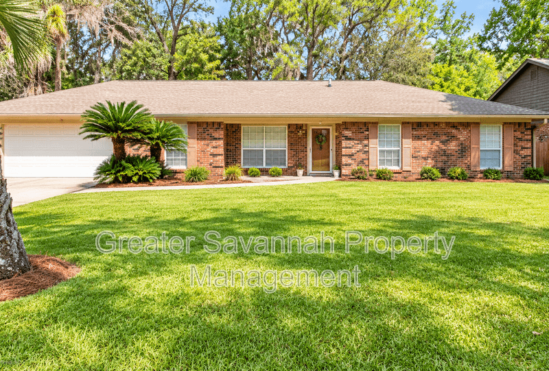 Savannah House: 902 Old Mill Road