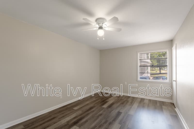 Huntsville Condo: 818 University Ave