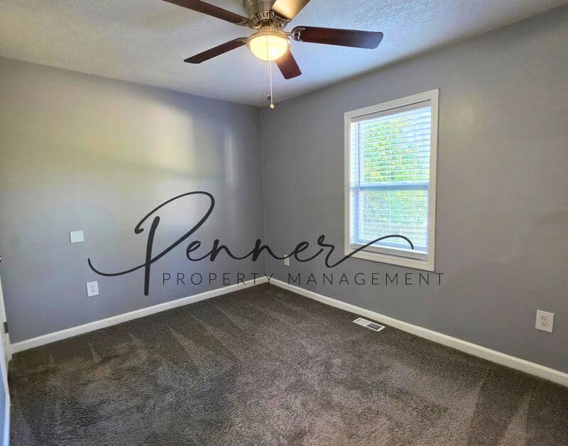 Kansas City House: 8446 Oak St