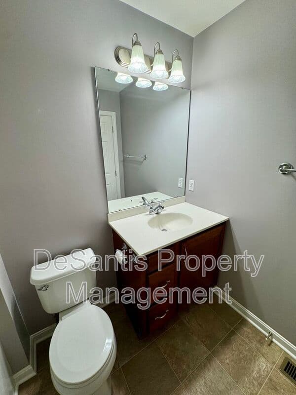 Wexford Townhome: 307 Marshall Heights Drive