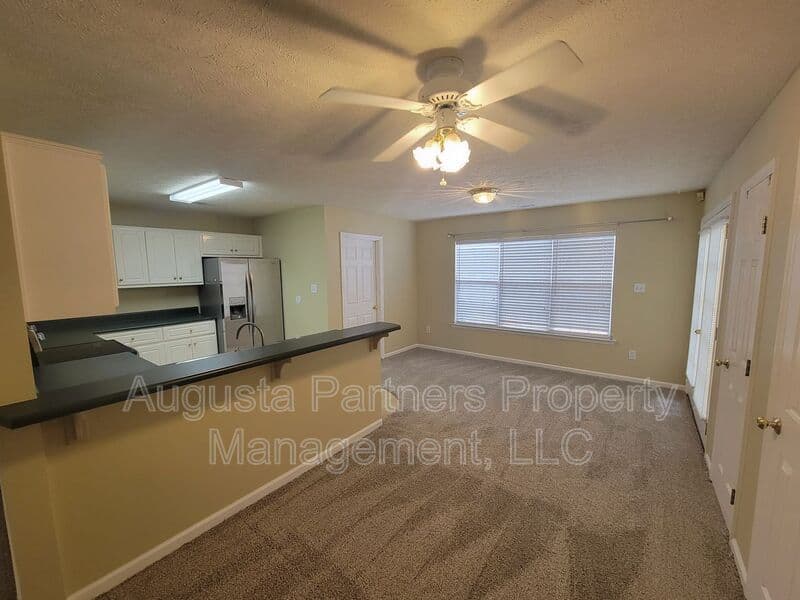 Evans House: 481 Connemara Trl