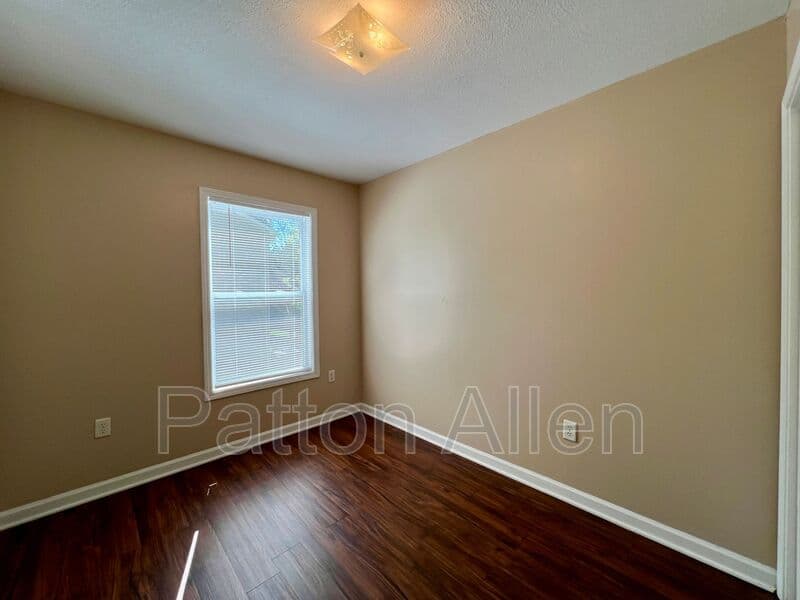 Weaverville Condo: 8 Zell Ln