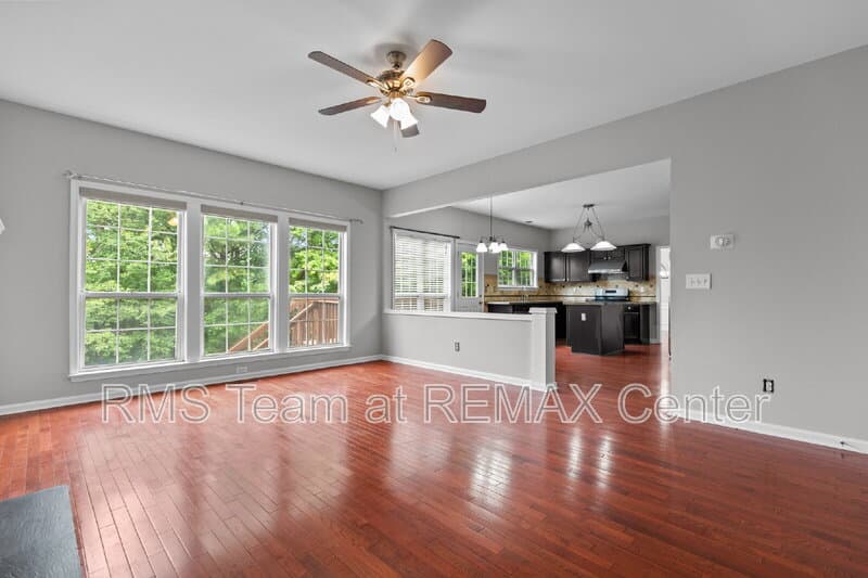 Duluth House: 2315 Hiawassee Dr