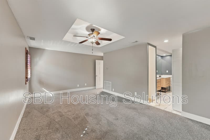 Kansas City Condo: 4519 Headwood Dr