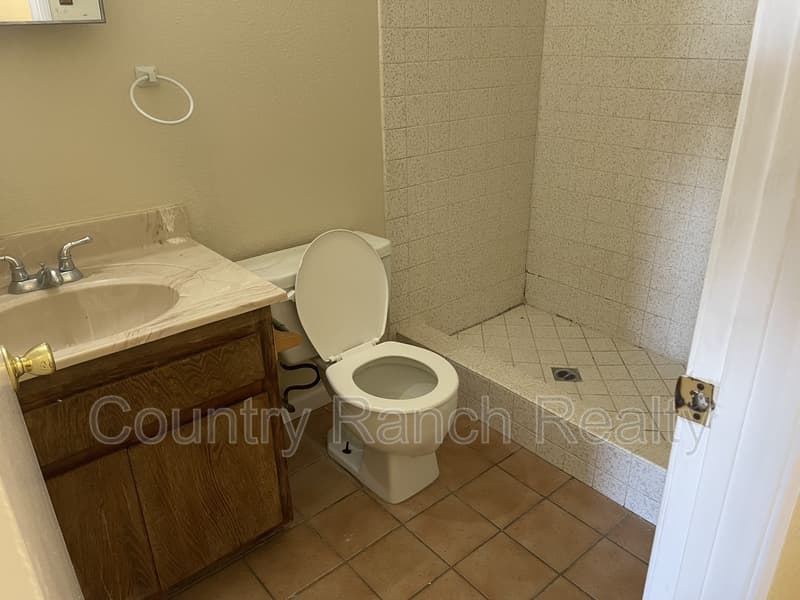 Fort Mohave House: 4274 El Toro Drive