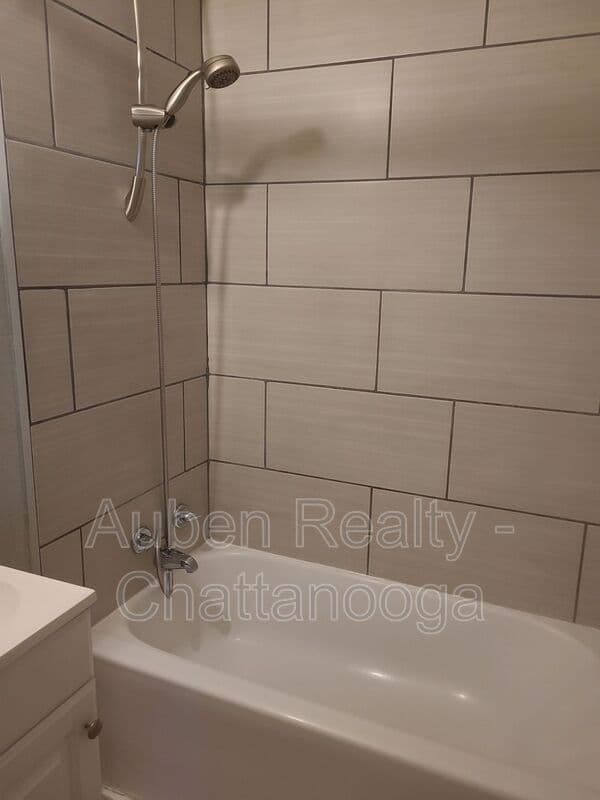 Chattanooga Condo: 713 Lupton Drive Unit A