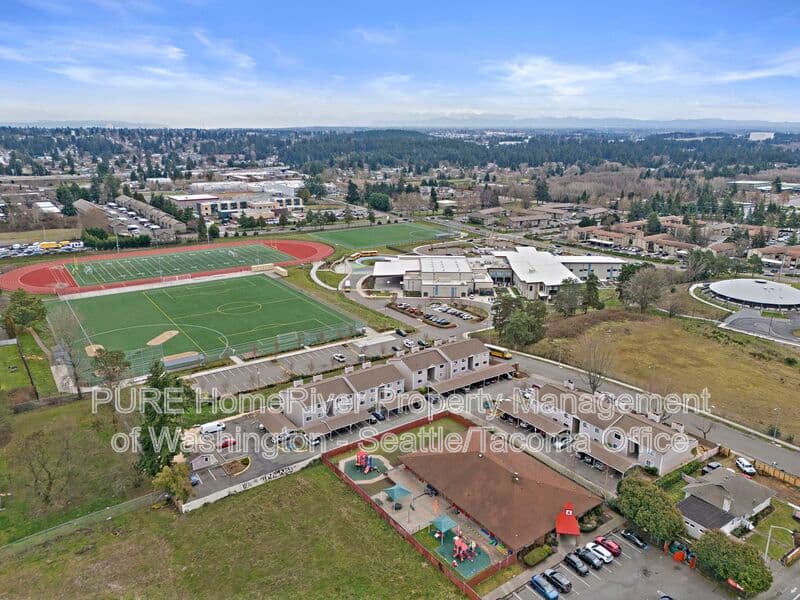 Tacoma House: 6601 S 8th St