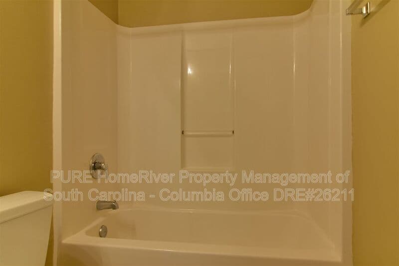 Hopkins House: 129 Alexander Pointe Dr