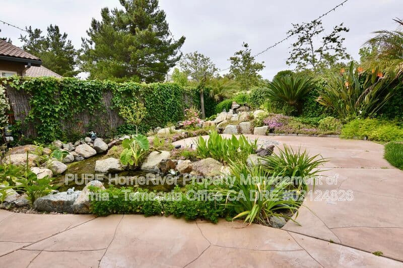 Temecula House: 41716 Monterey Pl