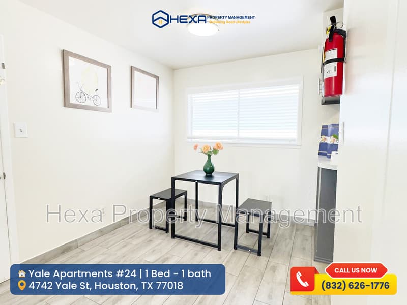 Houston Condo: 4742 Yale St