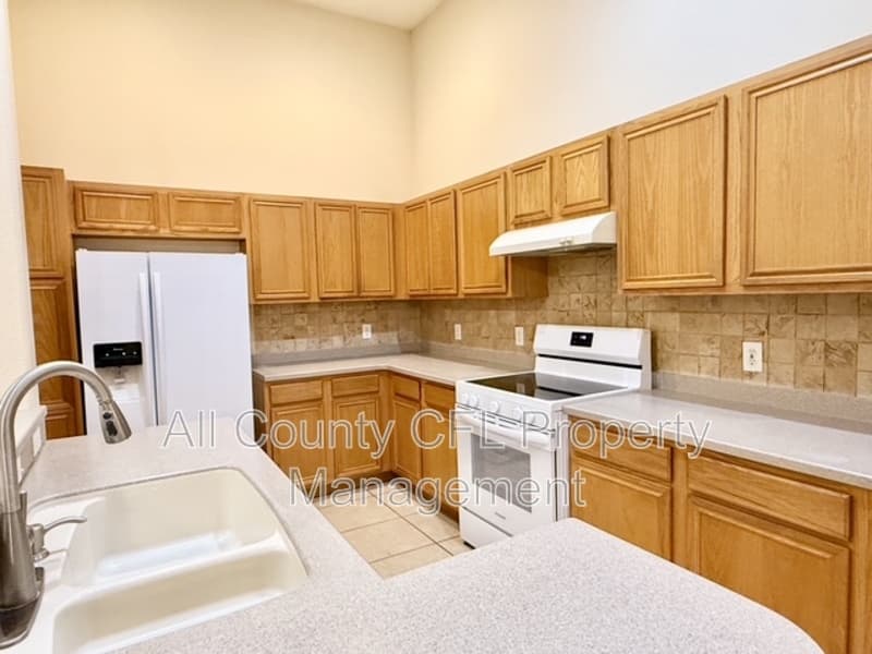 Orlando Townhome: 1972 Island Walk Drive