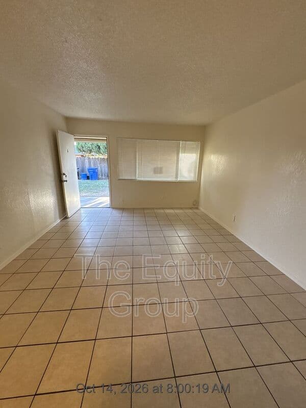 Corcoran Condo: 2004 North Ave