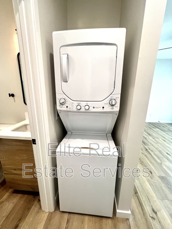 San Diego Condo: 3315 Clairemont Mesa Boulevard - 1