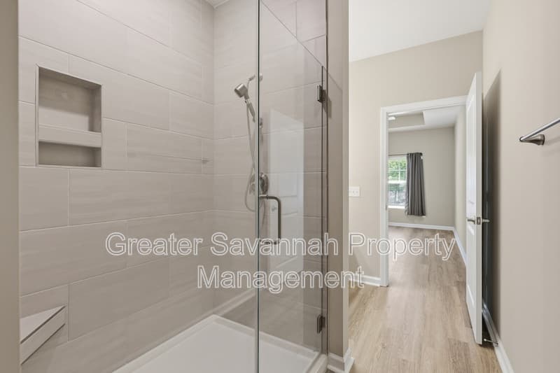 Pooler Townhome: 130 Danbury Court