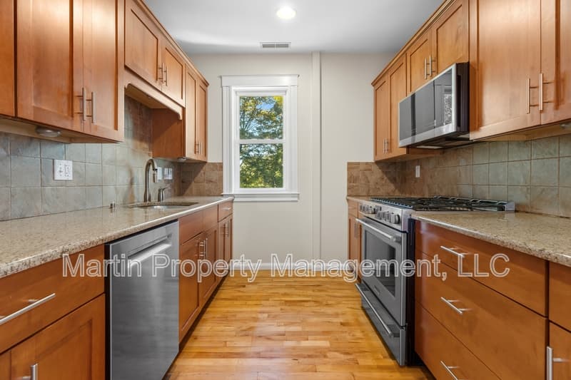 Andover Condo: 64 High Street - B