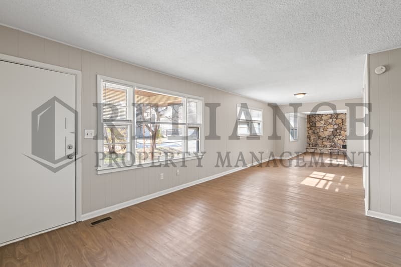 Wichita House: 220 East 44th Street South