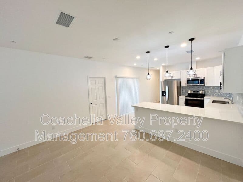 Cathedral City House: 29710 Landau Blvd