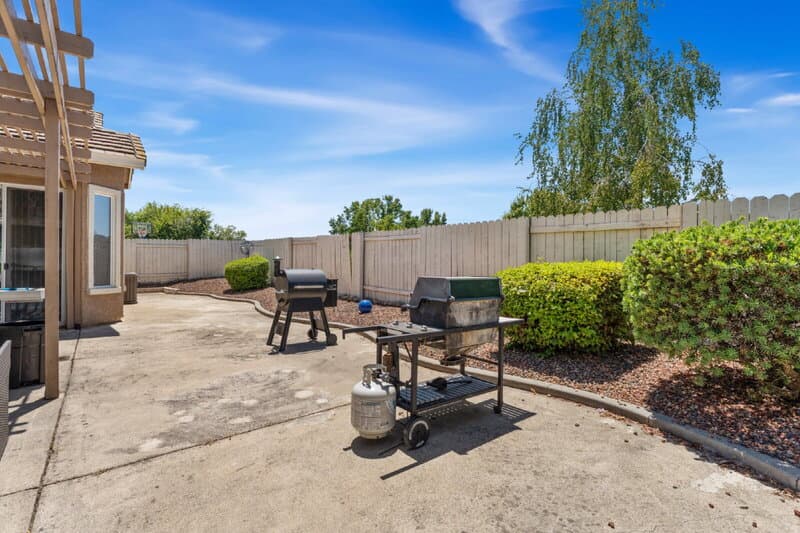 Folsom House: 1121 Galston Drive